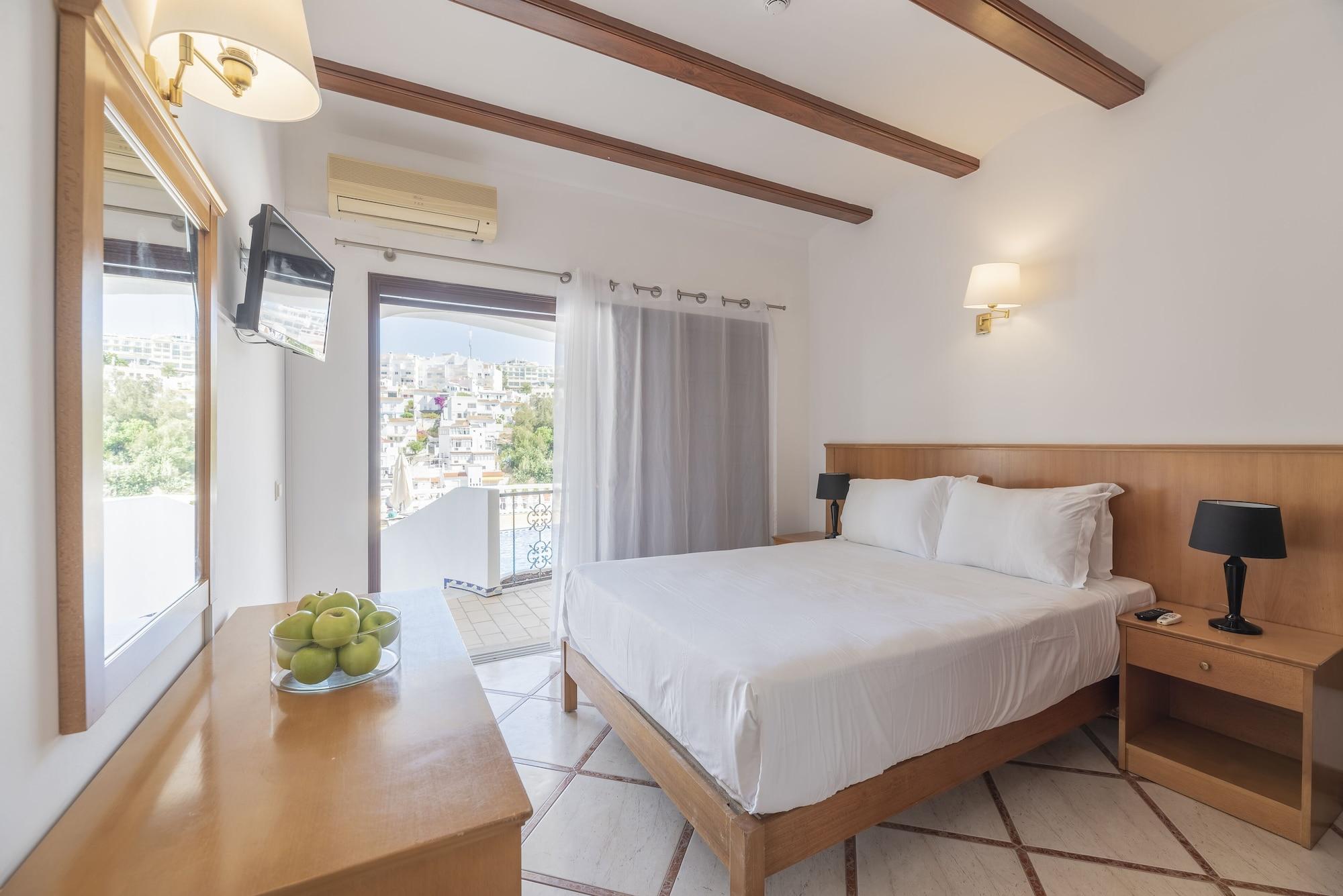 Bertolina Guest House Albufeira Exterior photo